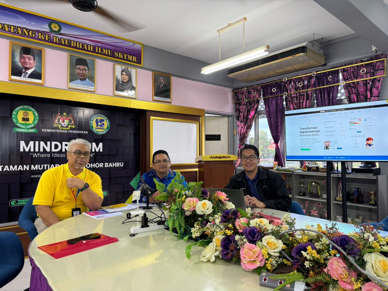 Perjumpaan Santai Bersama Guru Besar SK Taman Mutiara Rini Cetus Cadangan Bawa SkoolBeez ke Peringkat Negeri