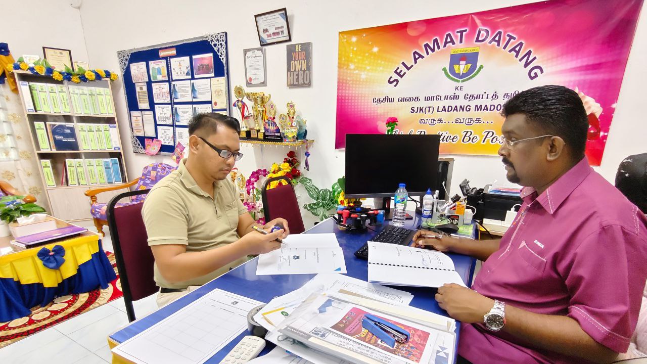 SJKT Ladang Mados Sertai Program CSR SkoolBeez