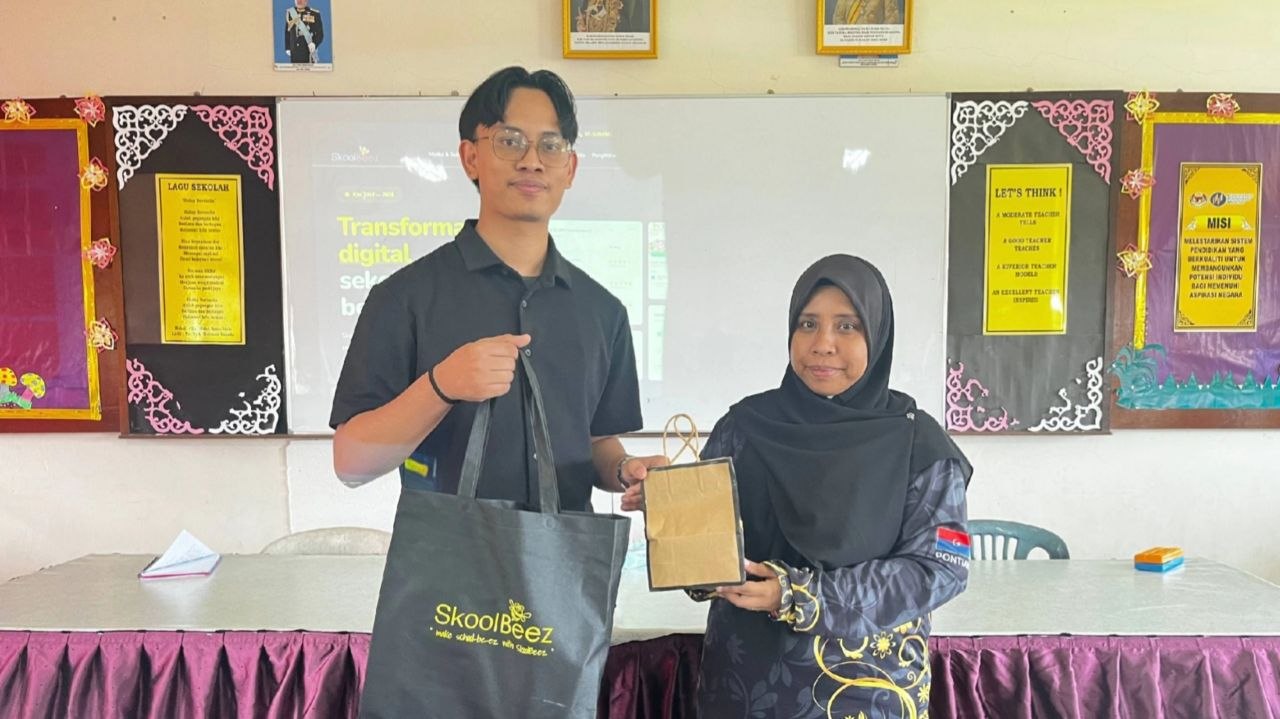 SK Kampong Jawa Tunjuk Minat Terhadap Modul PSS SkoolBeez dan Cadang Integrasi AINS & IDME