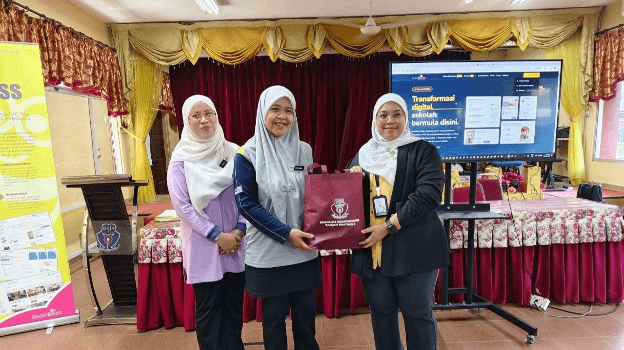 Taklimat SkoolBeez di SK Taman Rinting 2