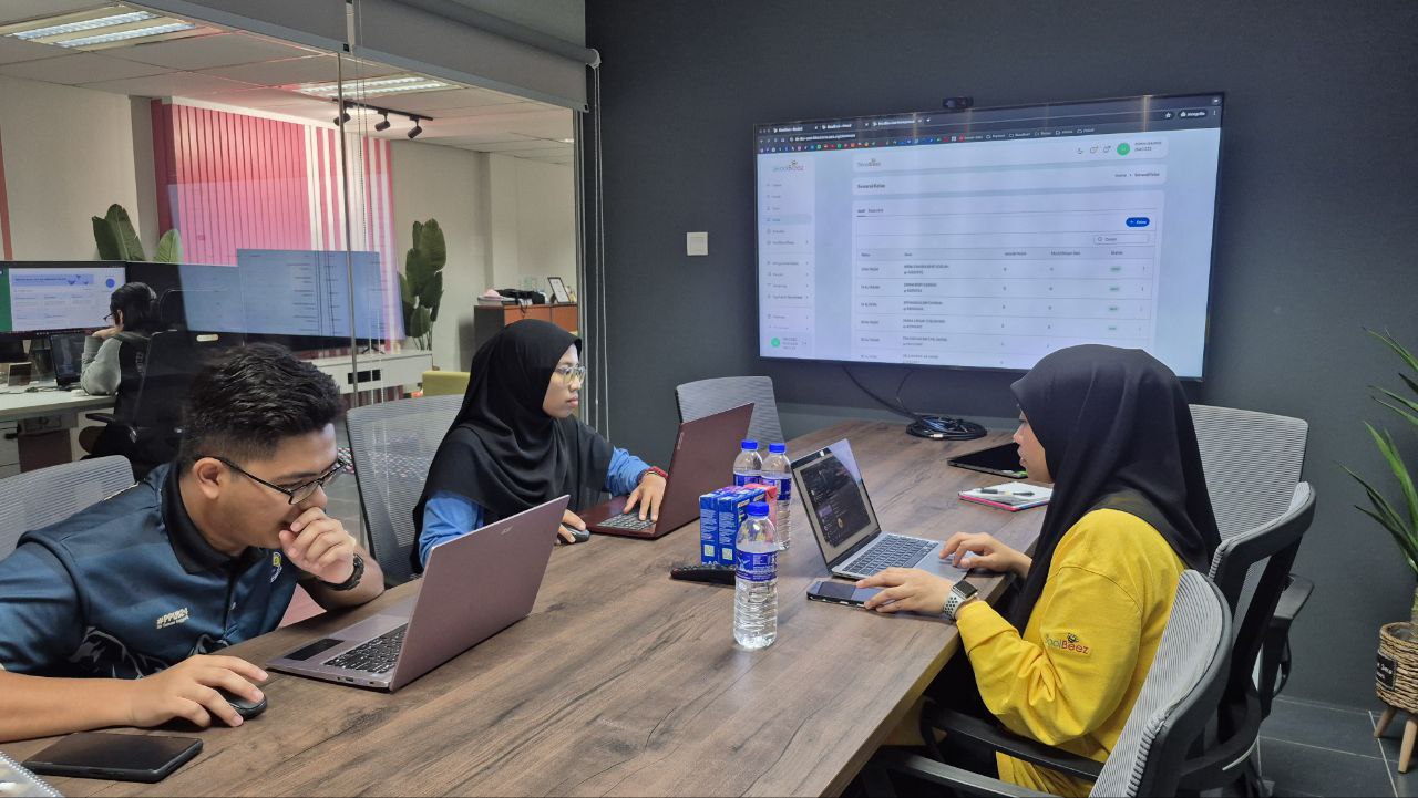 Kunjungan GPM dari SK Pengkalan Rinting dan SK Taman Anggerik ke Pejabat SkoolBeez Bawa Perbincangan Bermakna
